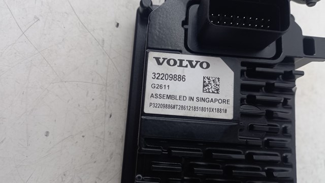 Камера системы обеспечения видимости 32209886 VOLVO
