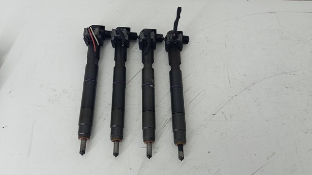 338002A760 HYUNDAI Топливные форсунки купить в Киев