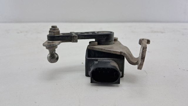 37146860843 BMW Датчик уровня положения кузова задний купить в Черновцы