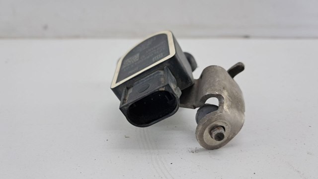 BMW 37146860843 Датчик уровня положения кузова задний в наличии Чернигов