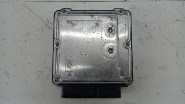 Электронный блок управления двигателем 391012F010 HYUNDAI