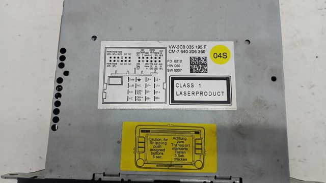 3C8035195F Магнитола (радио AM/FM) купить Черкассы