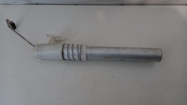 Датчик уровня топлива в баке, правый 3D0919673M VAG