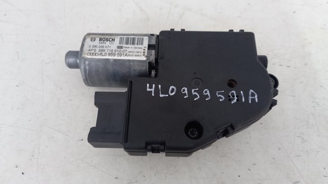 Мотор привода люка 4L0959591A VAG