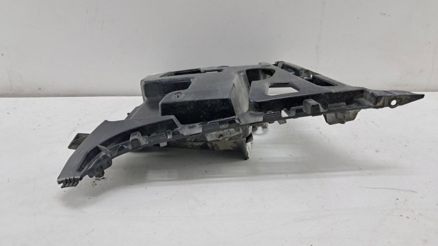 BMW 51128057207 Направляющая заднего бампера левая в наличии Павлоград