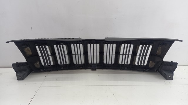55079377AC CHRYSLER Решетка радиатора купить в Чернигов