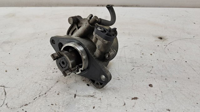 FIAT 55221036 Вакуумный насос в наличии Житомир