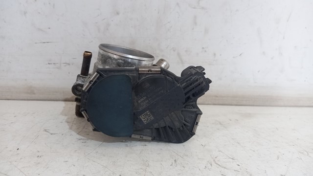 Блок дроссельной заслонки 55561495 OPEL