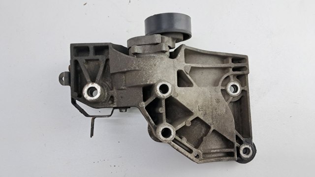 55562863 OPEL Кронштейн компрессора кондиционера купить в Днепр