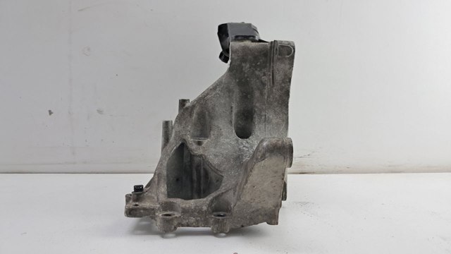 OPEL 55566003 в наличии Украина