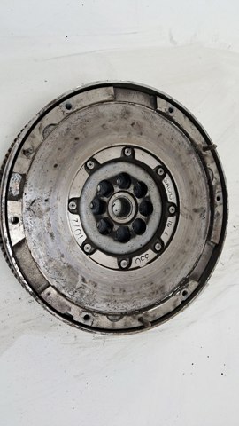 Демпферный маховик 55570175 OPEL