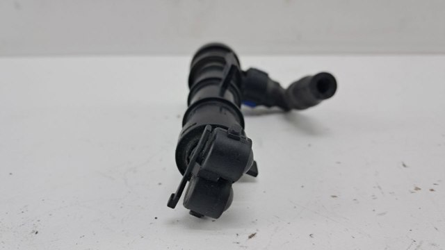 Держатель форсунки омывателя фары, подъемный цилиндр 5E0955965 VAG
