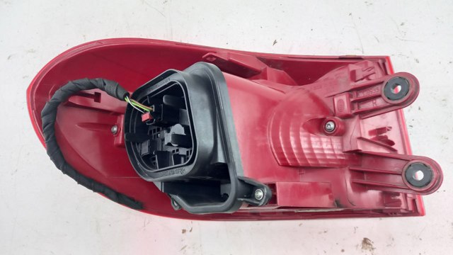 5N0945096Q VAG Фонарь задний правый внешний купить в Хмельницкий