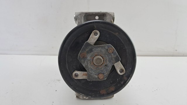 Компрессор климатической установки 5Q0820803D VAG