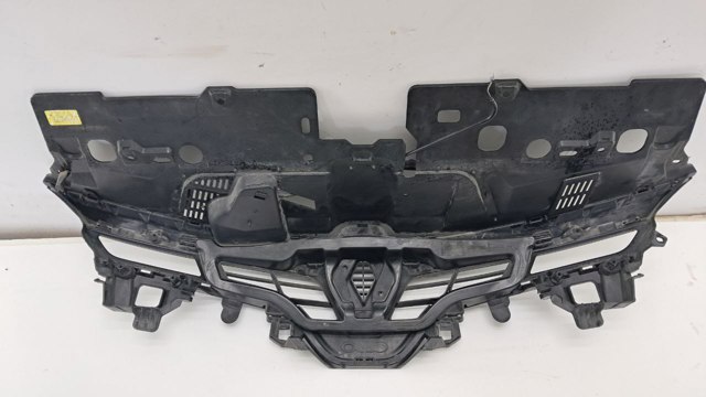RENAULT 628101467R Кронштейн решетки радиатора в наличии Кривой Рог