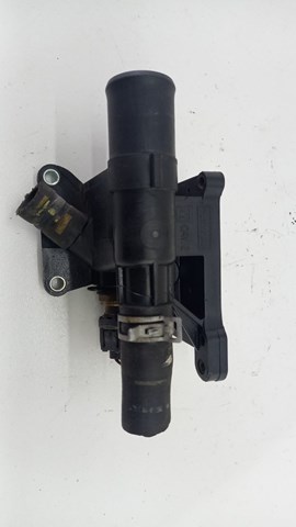 FORD 6G9G8K556AA Фланец системы охлаждения (тройник) в наличии Хмельницкий