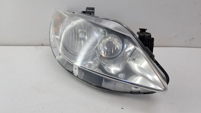 VAG 6J1941006D Фара правая в наличии Павлоград