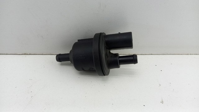Клапан паров бака 6QE906517A VAG