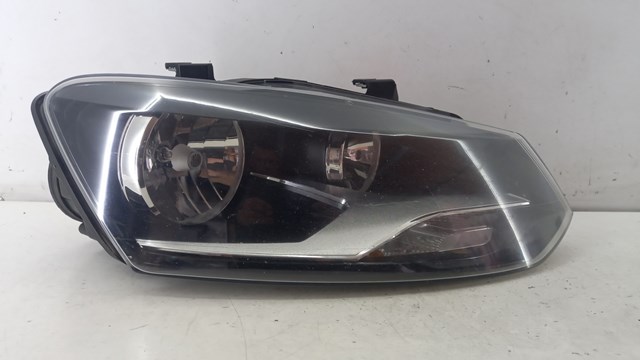 VAG 6R1941008F Правая фара в наличии Житомир