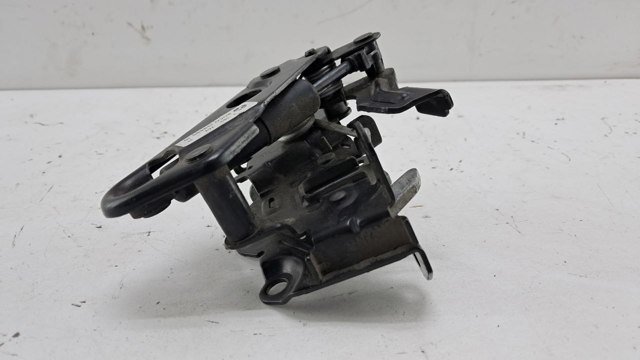 Замок капота, правый 7183762 BMW