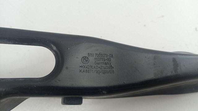 7203078 BMW Кронштейн бампера переднего центральный купить в Винница