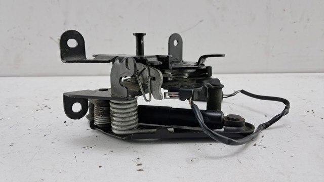 7206453 BMW Замок капота левый купить в Черкассы