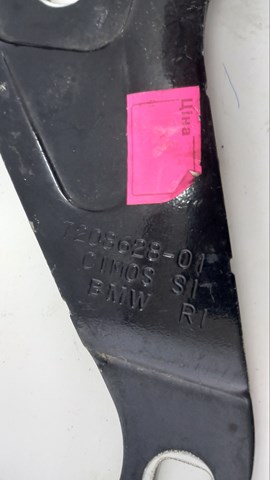 Правая петля капота  7208628 BMW
