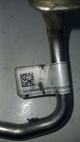 Трубка/шланг подачи масла к турбине 7617536 BMW