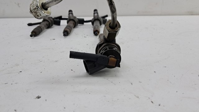 7810702 BMW Форсунка впрыска топлива купить в Чернигов