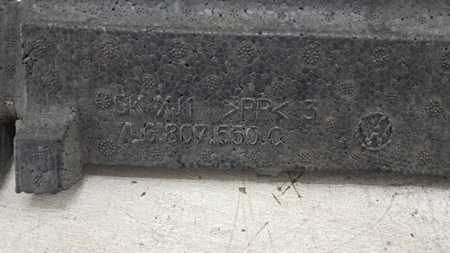 VAG 7L6807550C Абсорбер переднего бампера в наличии Полтава