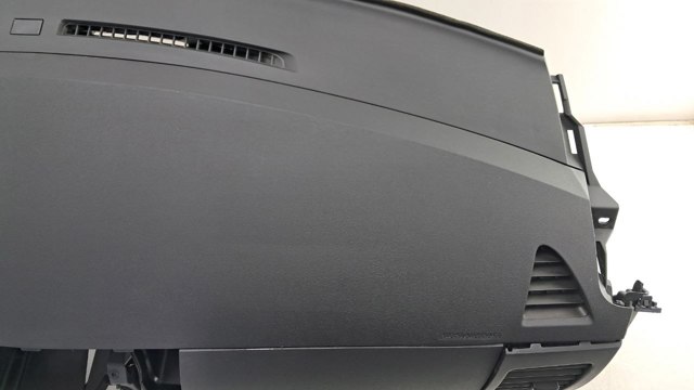 MITSUBISHI 8000A212XA Панель салона передняя "торпедо" в наличии Львов