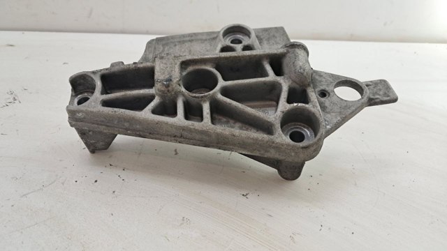 RENAULT 8200408663 в наличии Ужгород