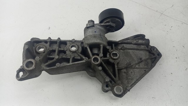8200669495 RENAULT Кронштейн генератора купить в Киев