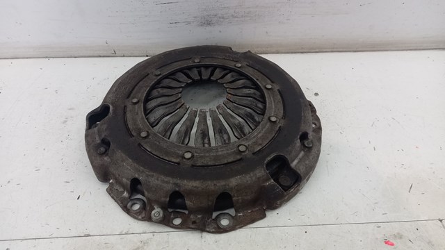 Лепестковая корзина сцепления 8200828444 RENAULT