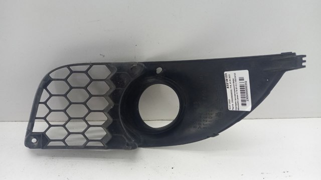 8321A123 MITSUBISHI Заглушка (решетка) противотуманных фар бампера переднего левая купить в Черновцы