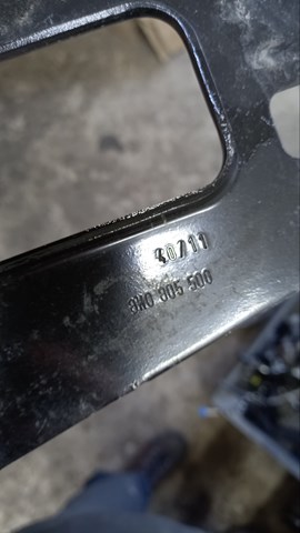 VAG 8K0805500 в наличии Чернигов