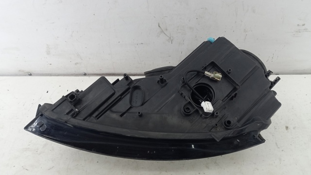 VAG 8P0941004BB Фара правая в наличии Черкассы