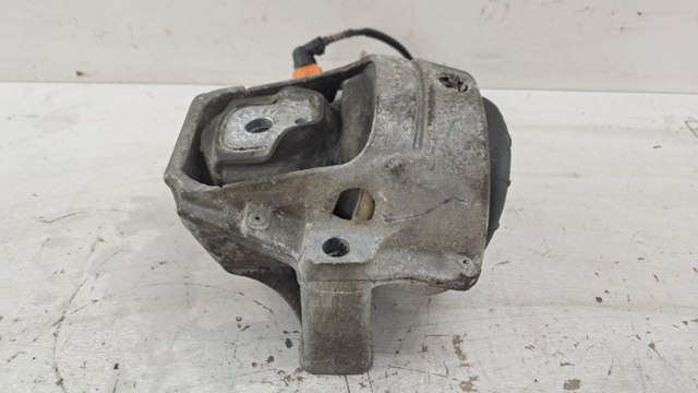 8R0199381 VAG Правая подушка двигателя купить в Тернополь