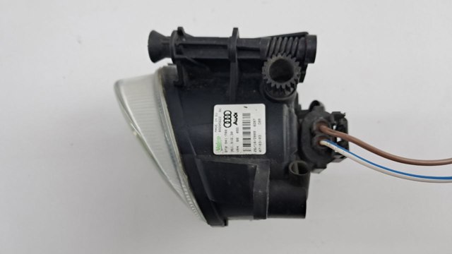 8T0941700 Фара противотуманная правая купить Каменское