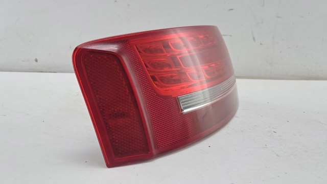 VAG 8T8945095D Фонарь задний левый внешний в наличии Львов