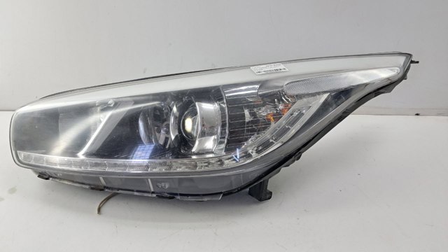 92101A2020 HYUNDAI Фара левая купить в Павлоград
