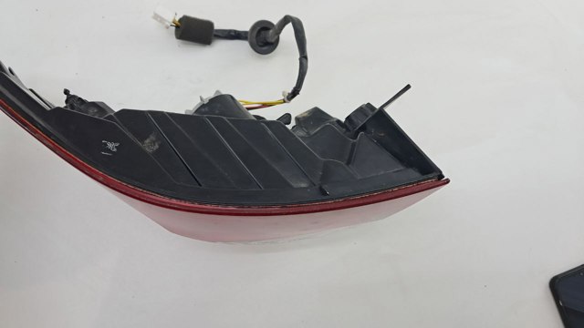 Фара задняя правая внешняя 924021W2 HYUNDAI