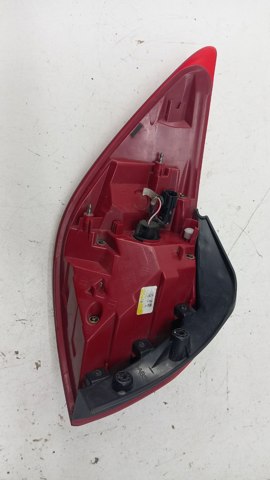 HYUNDAI 924023W000 Фонарь задний правый внешний в наличии Чернигов