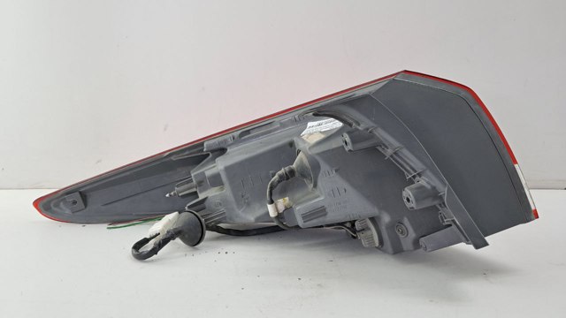 Фонарь задний правый, внешний 924023Z000 HYUNDAI