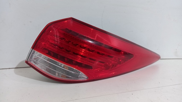 HYUNDAI 924023Z000 Фонарь задний правый внешний в наличии Одесса