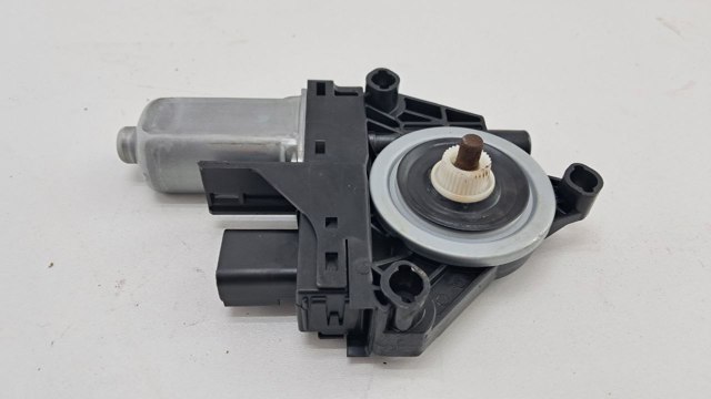 931401104 CHRYSLER Мотор стеклоподъемника двери передней левой купить в Житомир