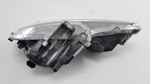 9670476180 Фара противотуманная правая купить Полтава