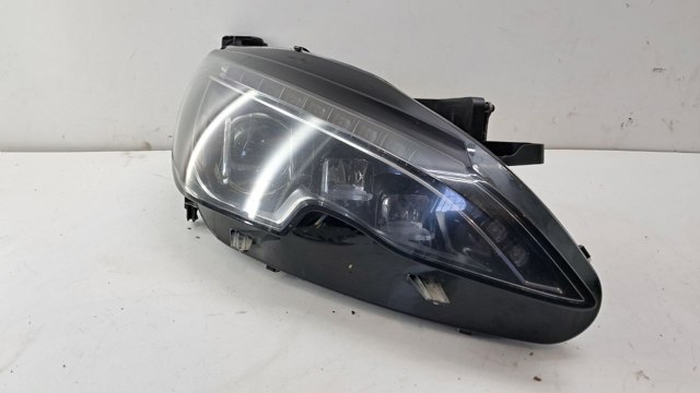 Фара комбинированная, передняя 9677832380 PEUGEOT