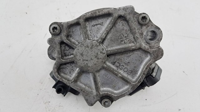 Механический вакуумный насос 9684786780 PEUGEOT