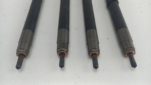 FORD 9686191080 Форсунка впрыска топлива в наличии Тернополь